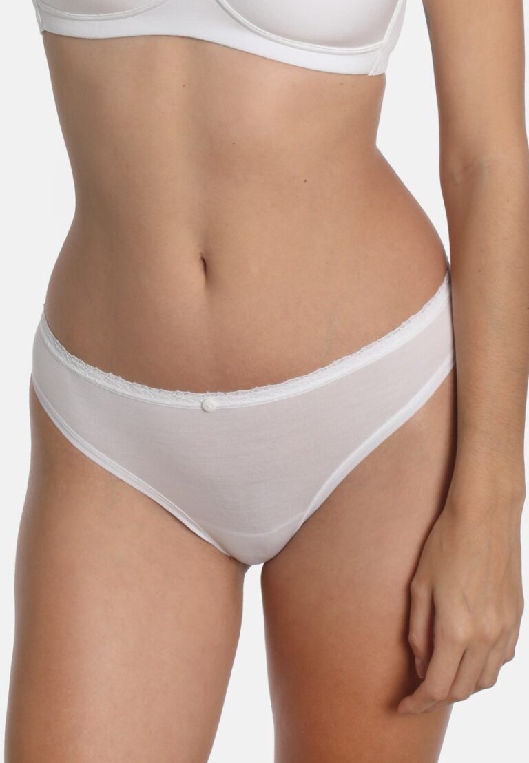 Chilot string SASSA alb