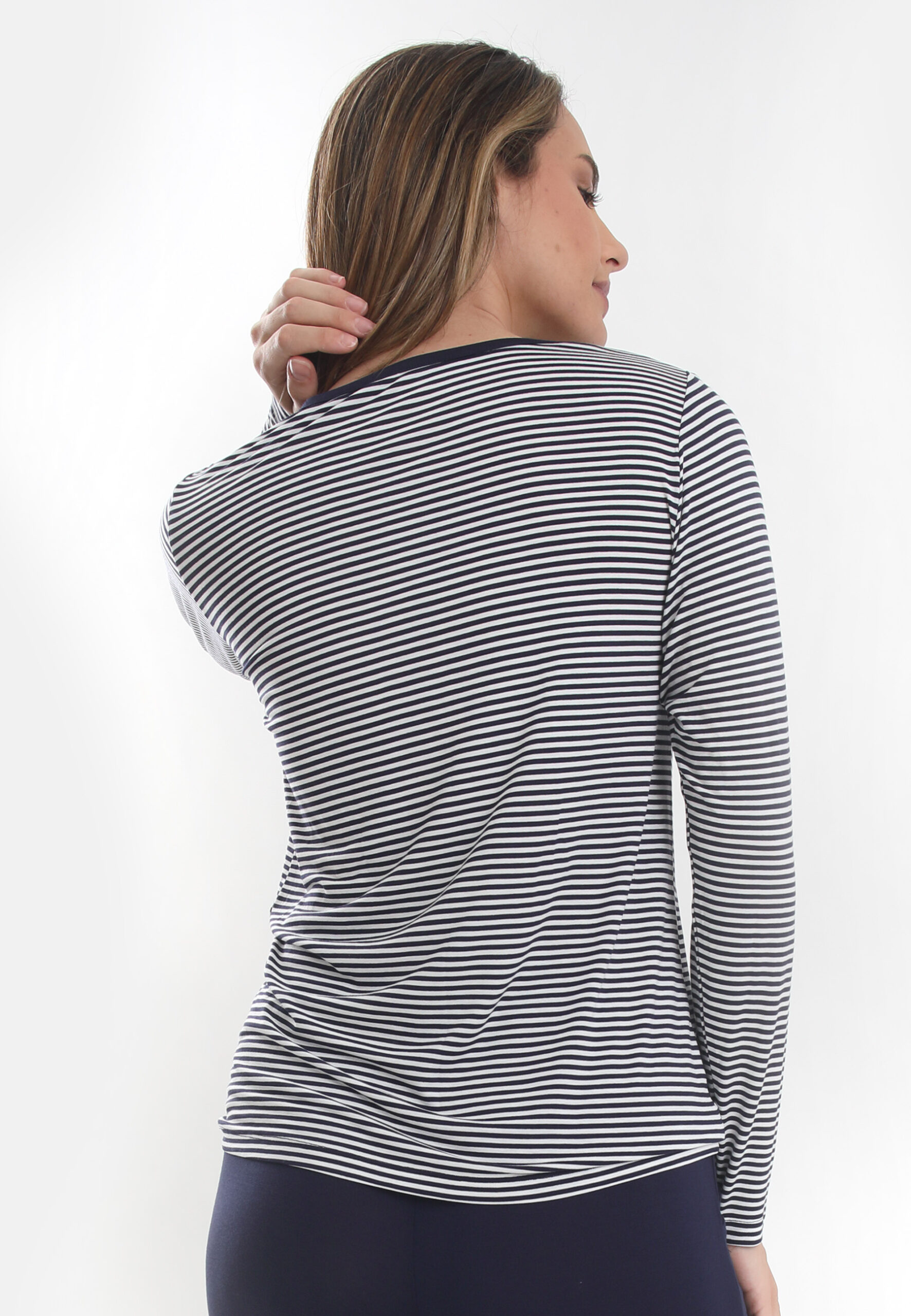 59500741_zal_back_cropped