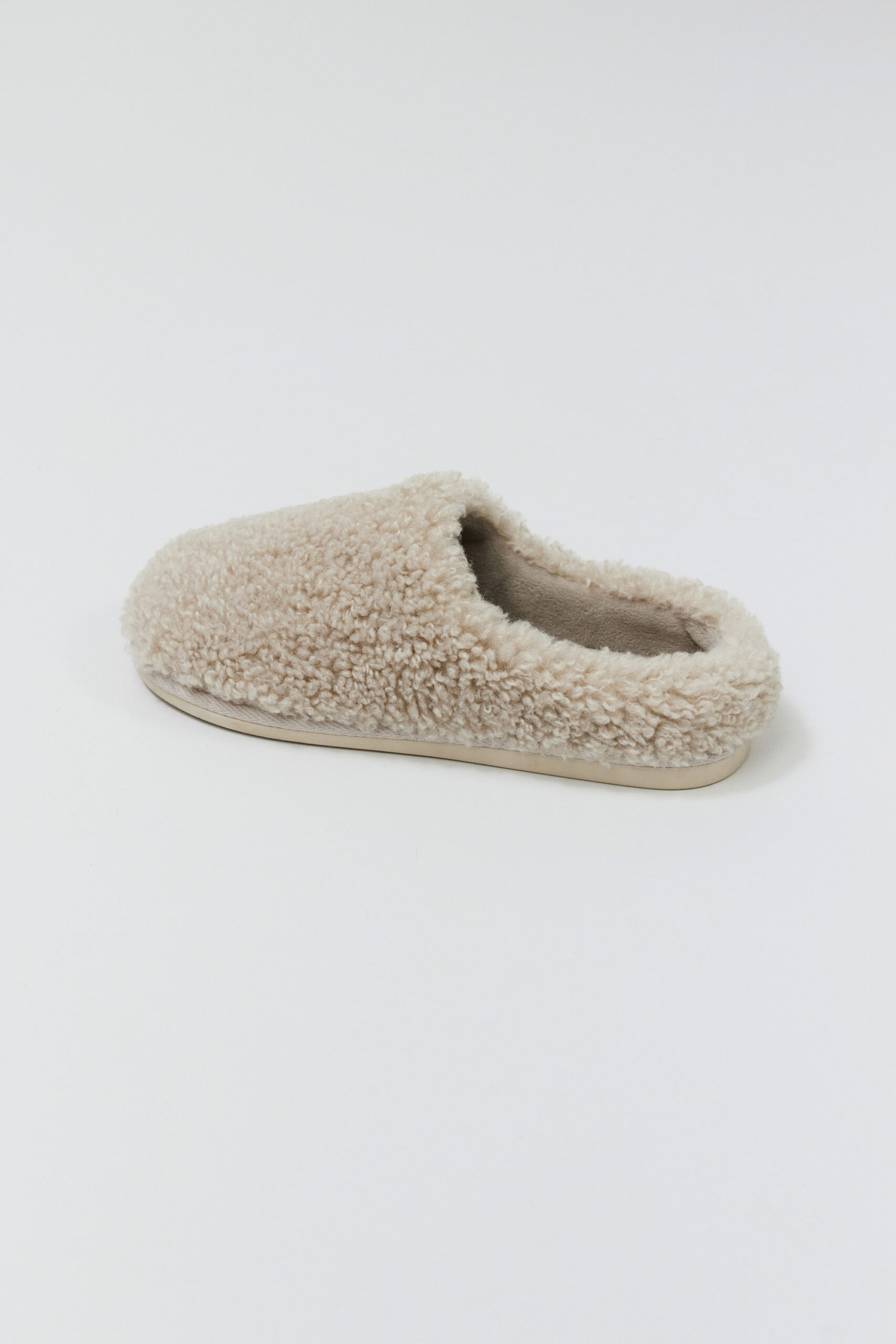 Amyslippers3
